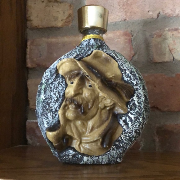 Vintage collectible bottle with a lumberjack face - Picture 3 of 7